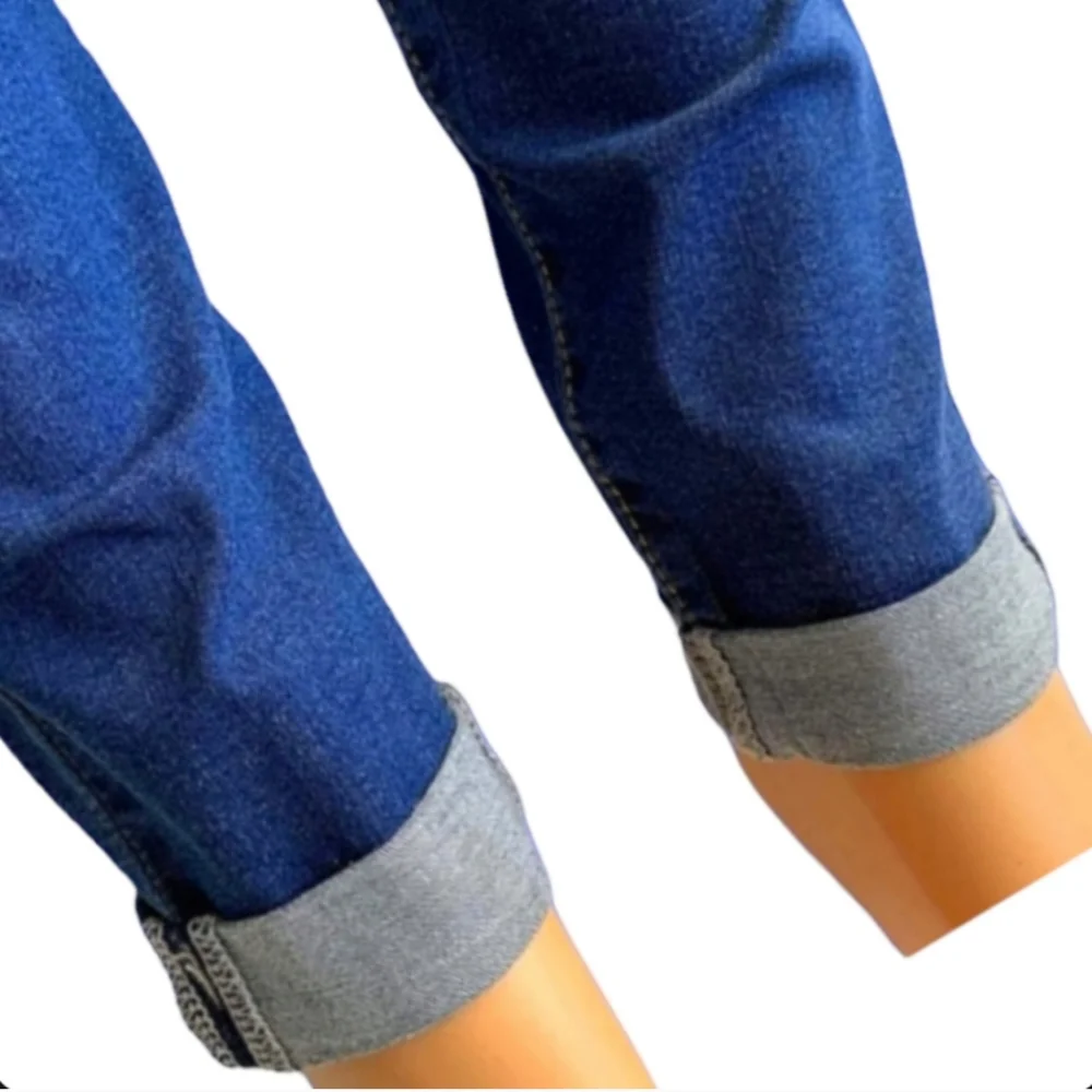 NWT Skinny Distressed Curvy Crop Folded Jeans 🆕👖 - Picture 5 of 6